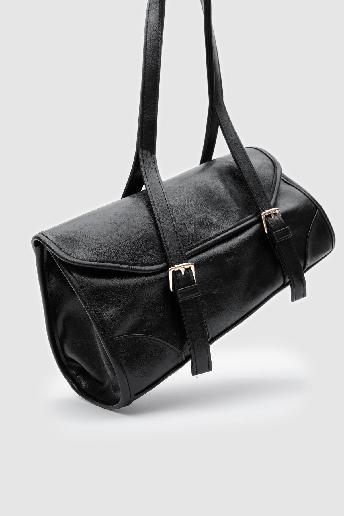Elegant Black Shoulder Bag