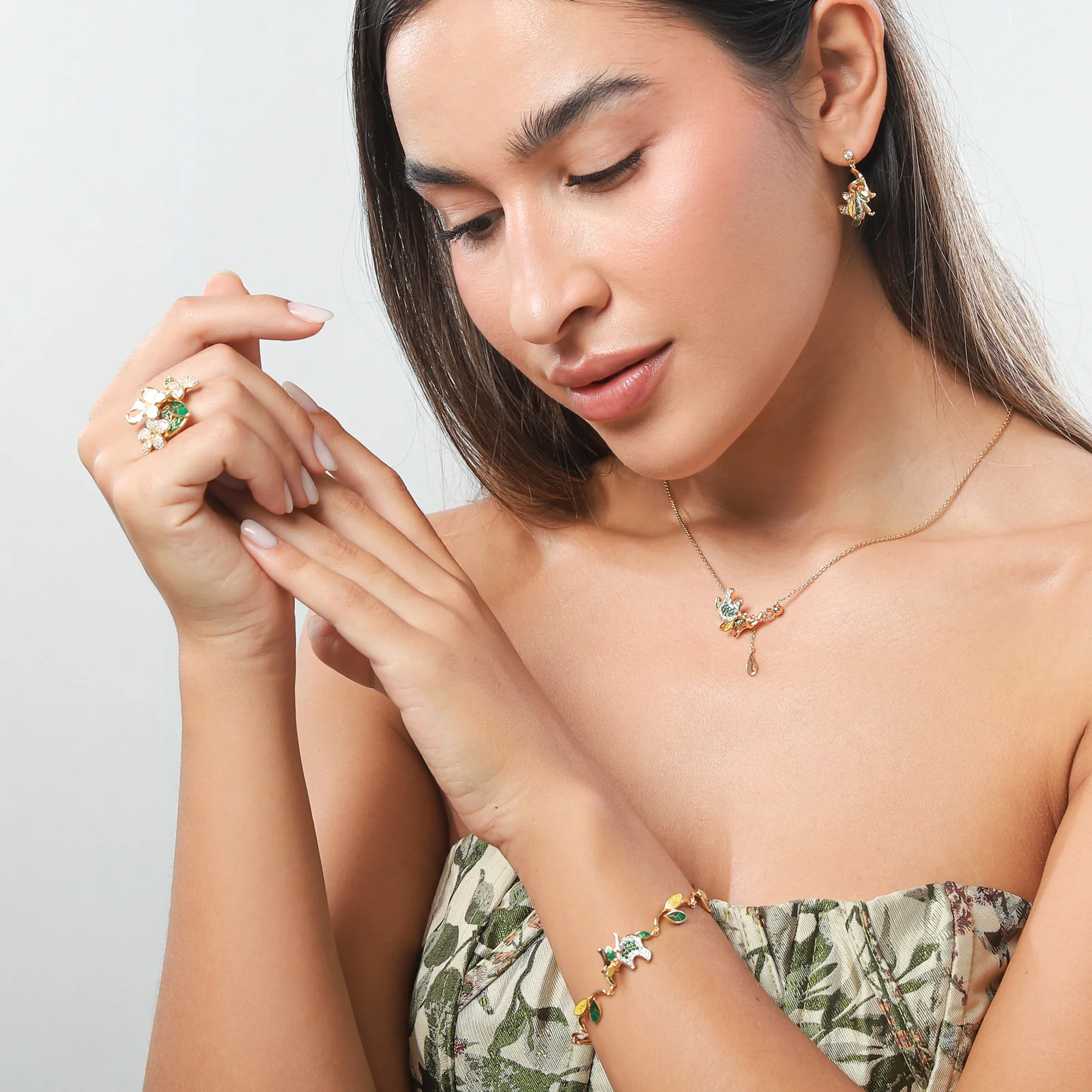 Elegant Floral Fantasy Ring