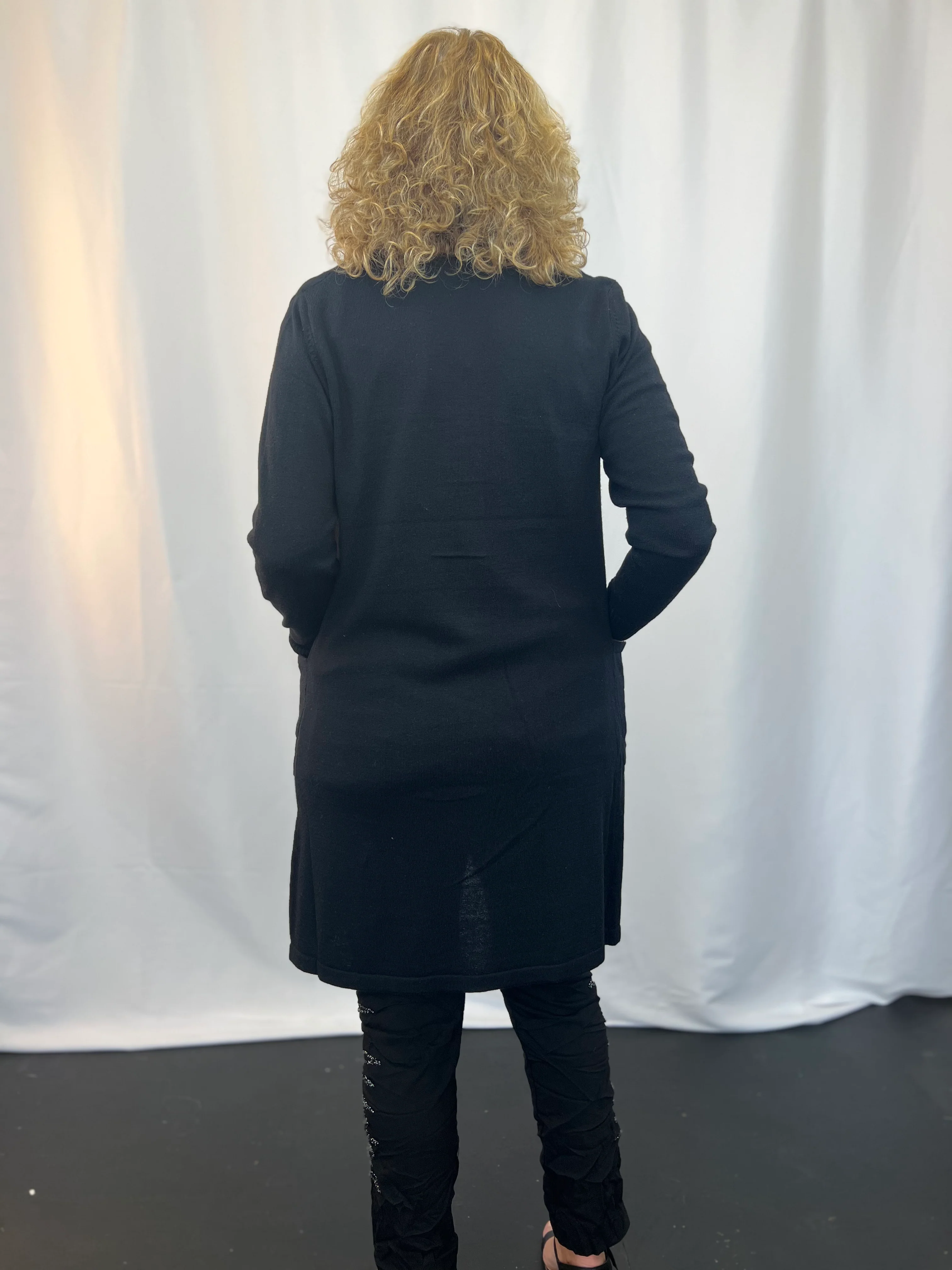 Elegant Knit Cardigan - Black